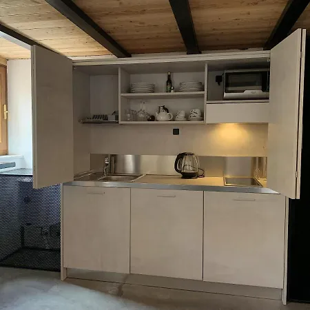 Appartement Elegant 60 M² + Balcony B *
